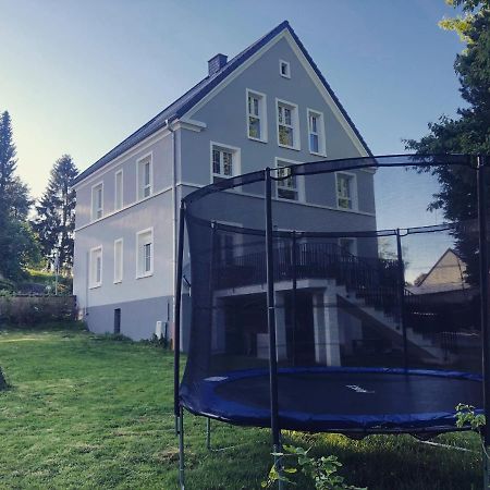 Mein Eifel Ferienhaus Altes Pfarrhaus クローネンブルク エクステリア 写真