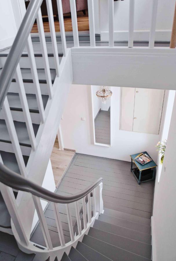 Mein Eifel Ferienhaus Altes Pfarrhaus クローネンブルク エクステリア 写真